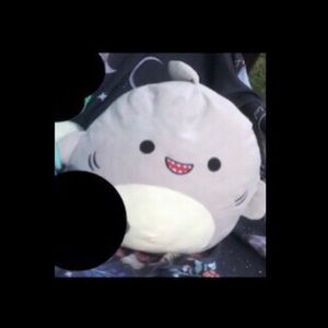 Squishmallows 16” Shark